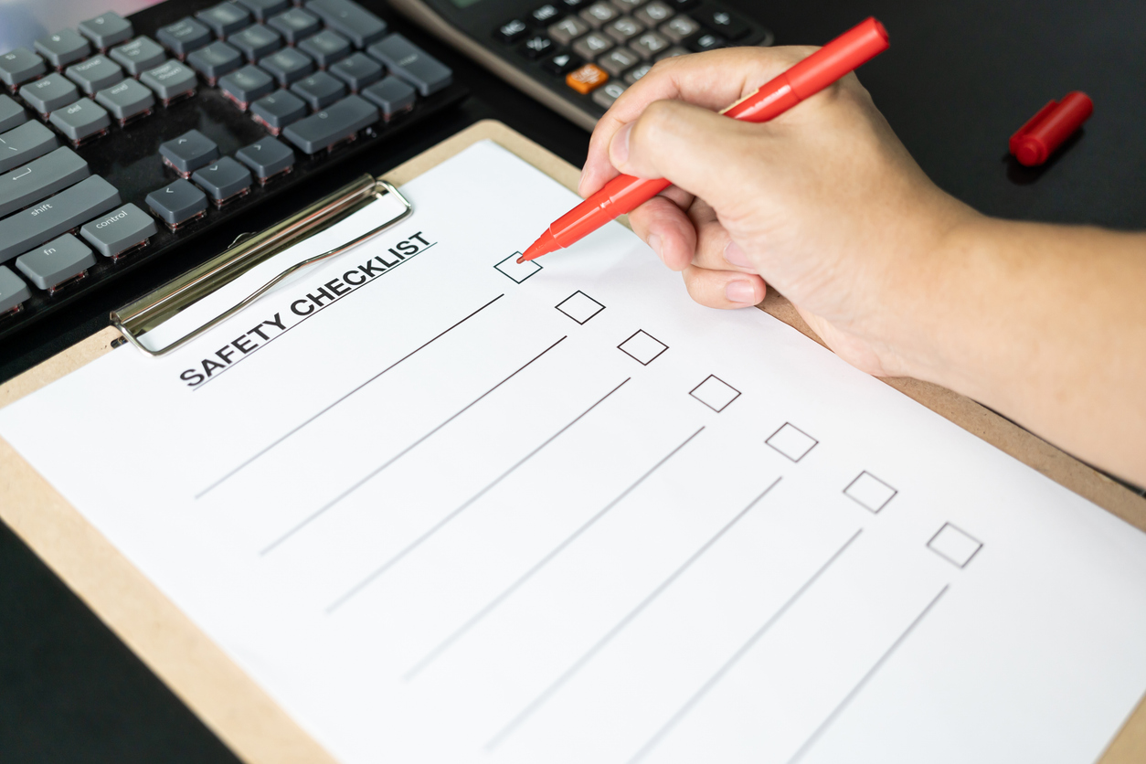 5 Essential Components of an HVAC Safety Checklist for Technicians ...